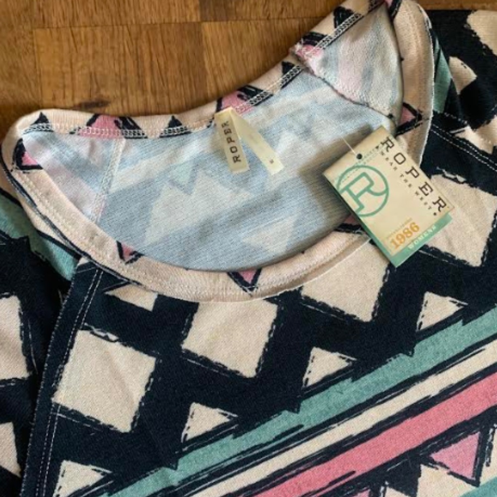 🆕 Roper Striped Top - Picture 2 of 11